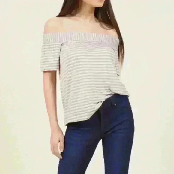 Modcloth off the shoulder blouse Size XS - Picture 1 of 10